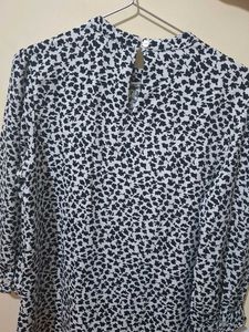 Floral black and white top