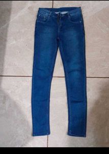 Girls Original Denim Jeans Size 28 30.Its New