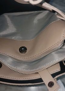 Min   Handbag