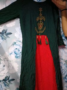 Green And Red Kurti
