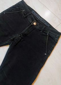 Mercel Jeans Company Black Cropped Jean