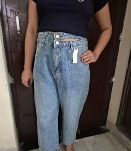 Trendy Blue Straight Jeans For Women