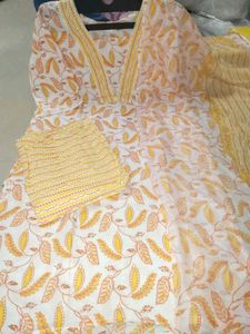New Standard Beautiful Women Dress Pure Cotton Sui