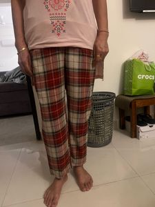 Plaid Trousers - Stylish and Unique