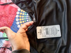 Black Sleeveless Crop Top