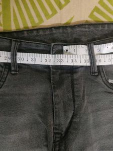 Men's Grey Stylish Torn Jeans