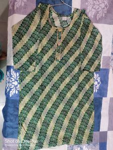 We Are Selling A Beautiful Bandhani Green Kurta ☺️