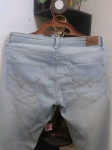 Light Wash Denim Jeans , pepe feama jean