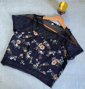 Women&#39;s Tops Pick Any One And Comment For Each