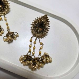 Vintage Gold Jhumka Earrings