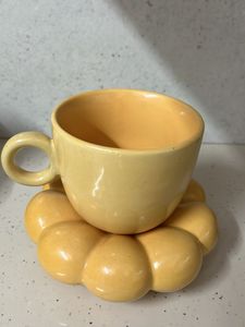 large Yellow Flower Mug plate set