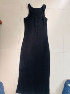 Sleeveless Black Bodycon Dress