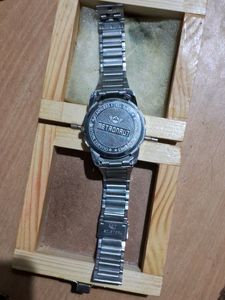 Branded Metrounut Watch With Wooden Case