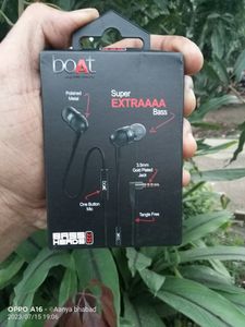 Earphone
