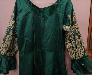 Green Embroidered Kurta Suit