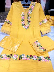 Pakistani Suit