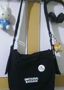 Unisex Messanger Bag 🎧🧣