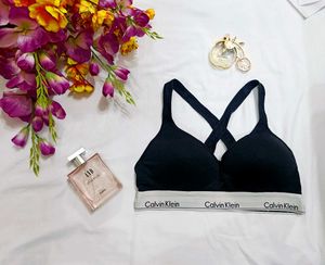 🇳🇿💫💗 Calvin Klein Black Criss-Cross Bralet