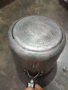 Used Aluminium Pressure Cooker