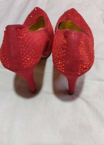 Old Heel 👠