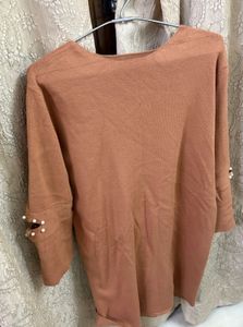 Elegant Knit Dress with Pearl Details