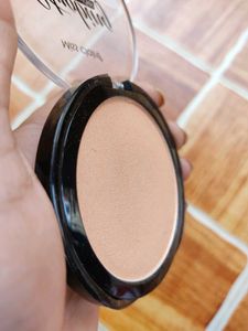 Miss Claire Strobing Powder - Highlighter