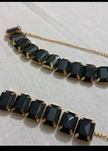 Choker With Bracelet