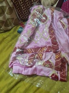 Crape Pink Bandhani Saree