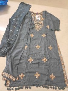 Embroidered 3 Piece Set