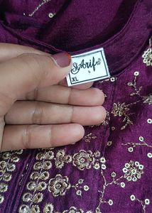 Beautiful 3pc Suit Only Worn  For 2hrs