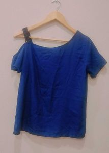SEQUENCE TOP