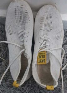 Comfortable White Sneakers