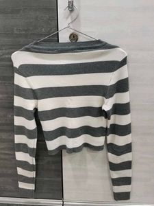 Women Striped Round Neck 🩶