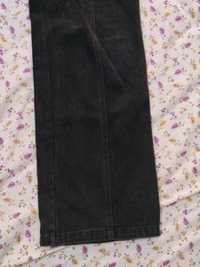 Urbanic Black Jeans