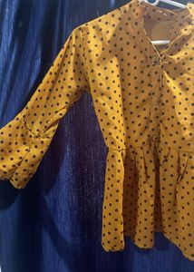 MUSTARD COLOUR TOP