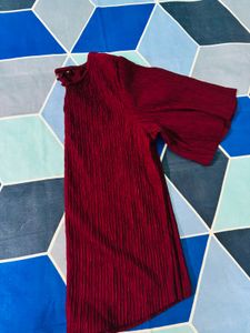 Chic Burgundy Top