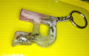 Resin Letter 'R' Keychain