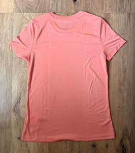 Nike Dri-Fit Peach T-Shirt 🍑