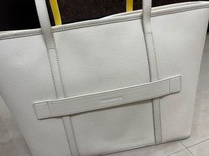 The Astrid Tote Mokobara in Oatmeal Brand new