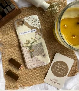 DIY Vintage Phone Covers!