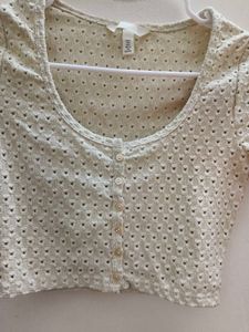 H&amp;M Dotted Crop Top