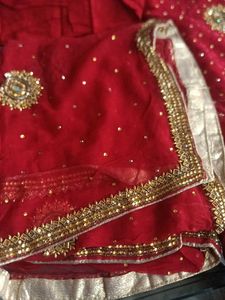 Red &amp; Gold Embellished Salwar Kameez