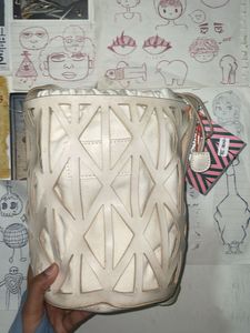 Beige / Off white Bucket Bag