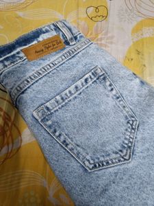 NEW IMPORTED SHORTS