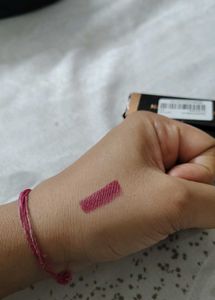 Myglamm Manish Malhotra Hi-shine Lipstick