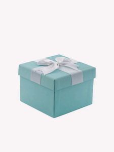 DressBerry Women Mauve Analogue Watch