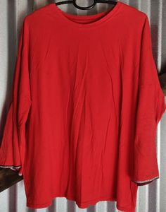 Red T-Shirt XL size