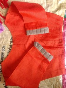 Cream Colored Saree, Golden Thread Work