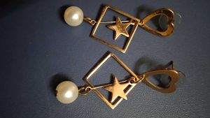 Earings
