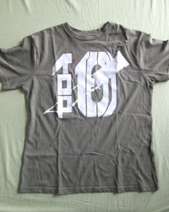 Streetwear Graphic Tshirt 💚